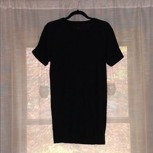 Basic black tee